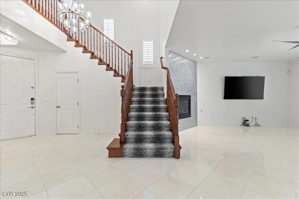 12219 Crystal Shore, Las Vegas, NV 89138