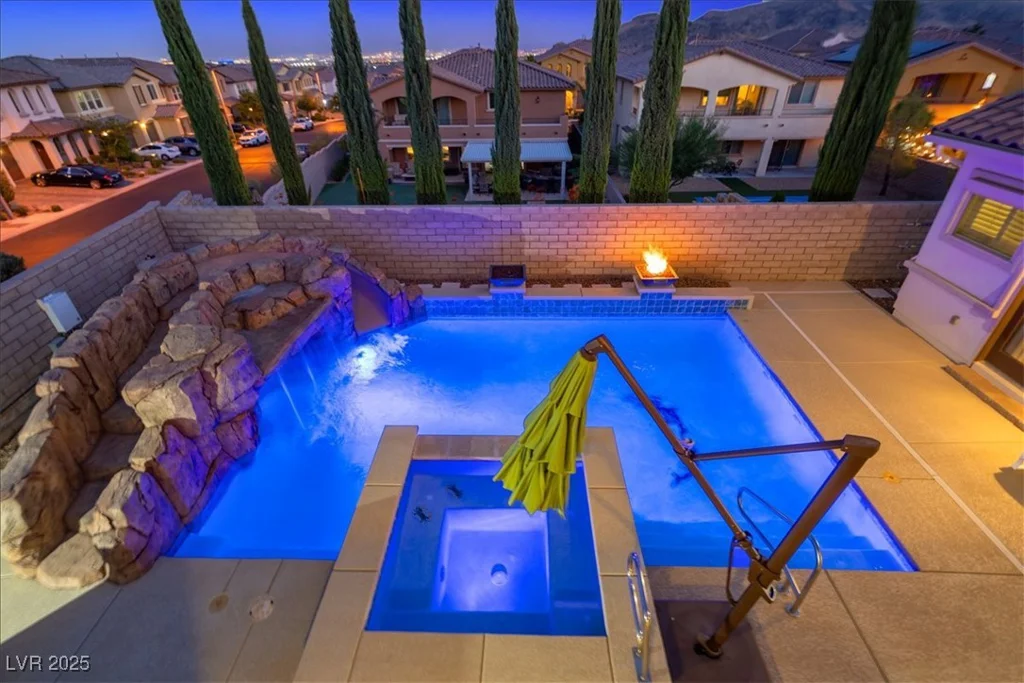 12219 Crystal Shore, Las Vegas, NV 89138
