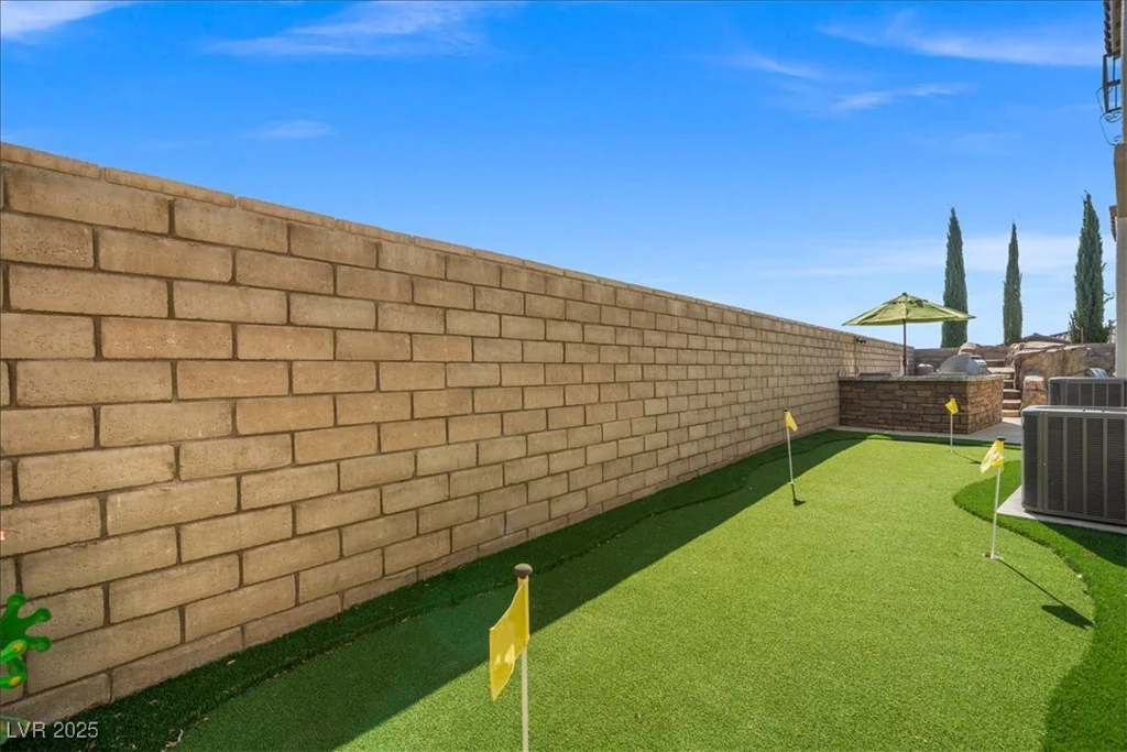 12219 Crystal Shore, Las Vegas, NV 89138