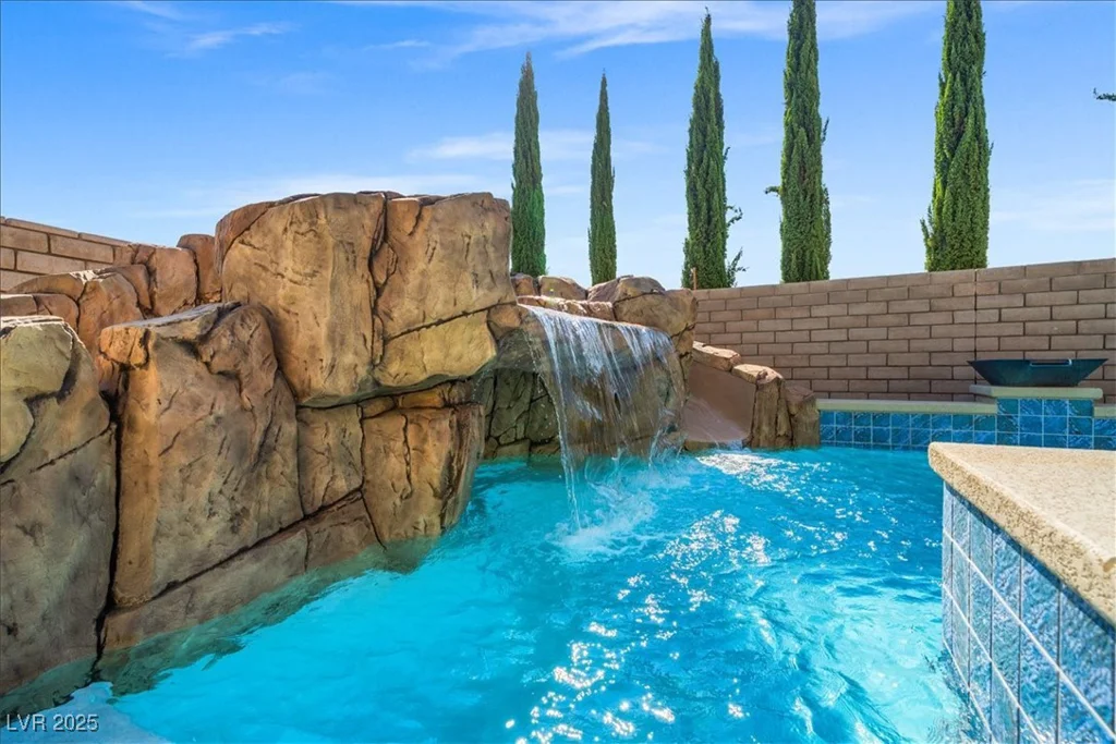12219 Crystal Shore, Las Vegas, NV 89138