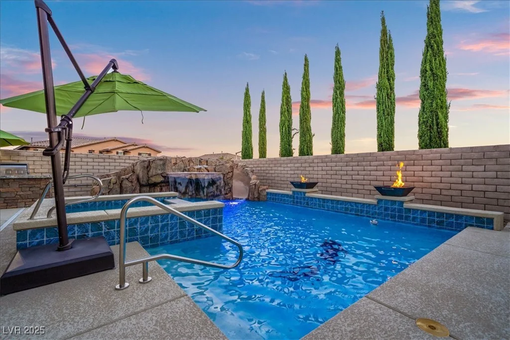 12219 Crystal Shore, Las Vegas, NV 89138