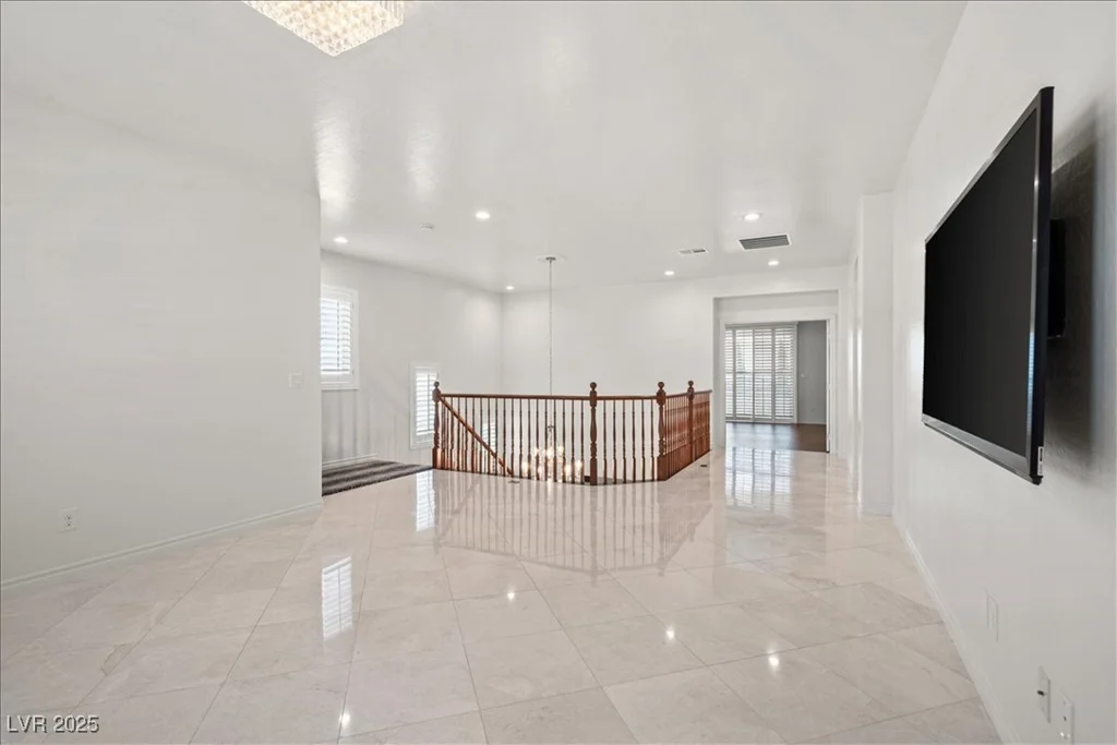 12219 Crystal Shore, Las Vegas, NV 89138