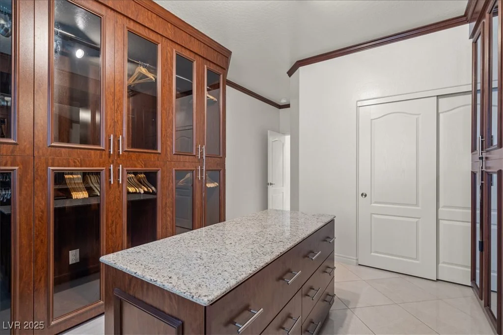 12219 Crystal Shore, Las Vegas, NV 89138