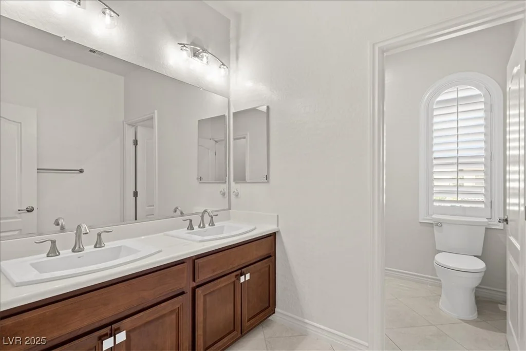 12219 Crystal Shore, Las Vegas, NV 89138