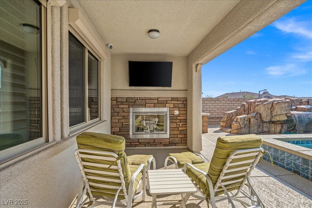 12219 Crystal Shore, Las Vegas, NV 89138