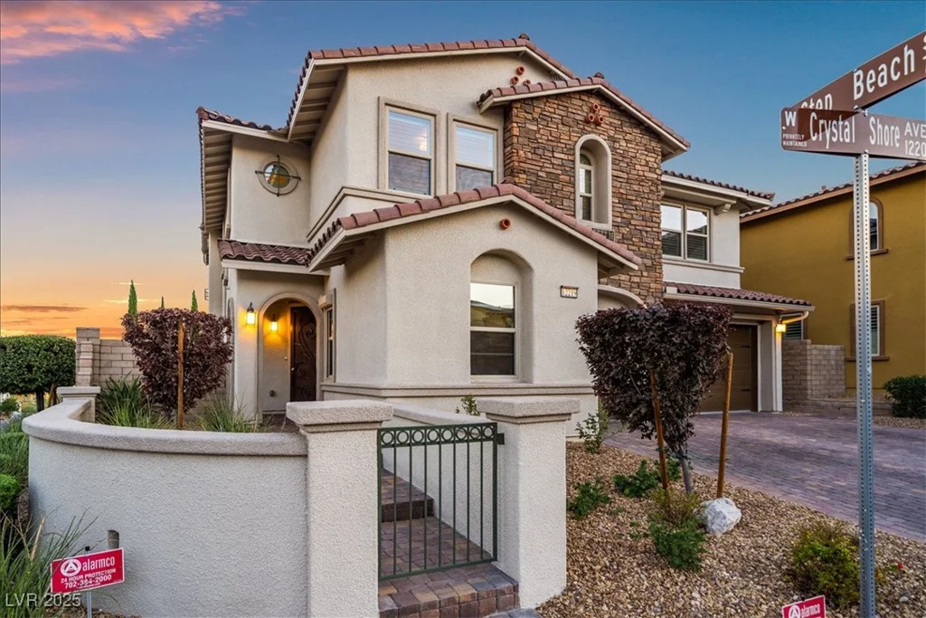 12219 Crystal Shore, Las Vegas, NV 89138