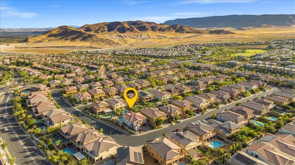 12219 Crystal Shore, Las Vegas, NV 89138