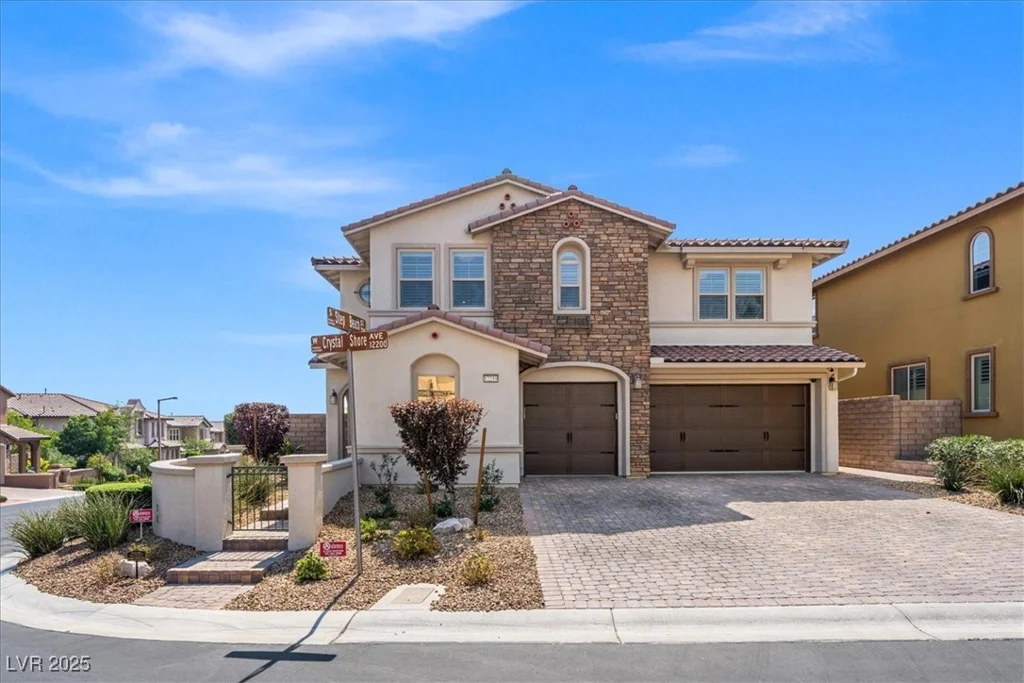 12219 Crystal Shore, Las Vegas, NV 89138