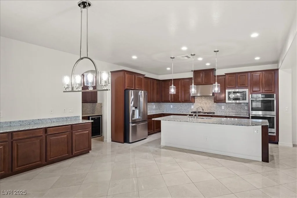 12219 Crystal Shore, Las Vegas, NV 89138