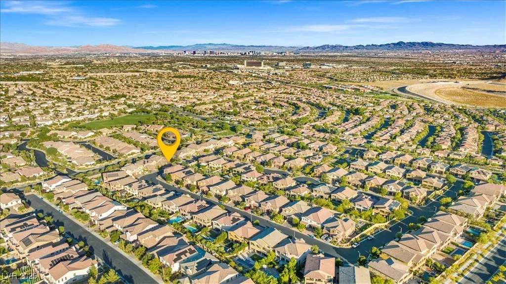 12219 Crystal Shore, Las Vegas, NV 89138