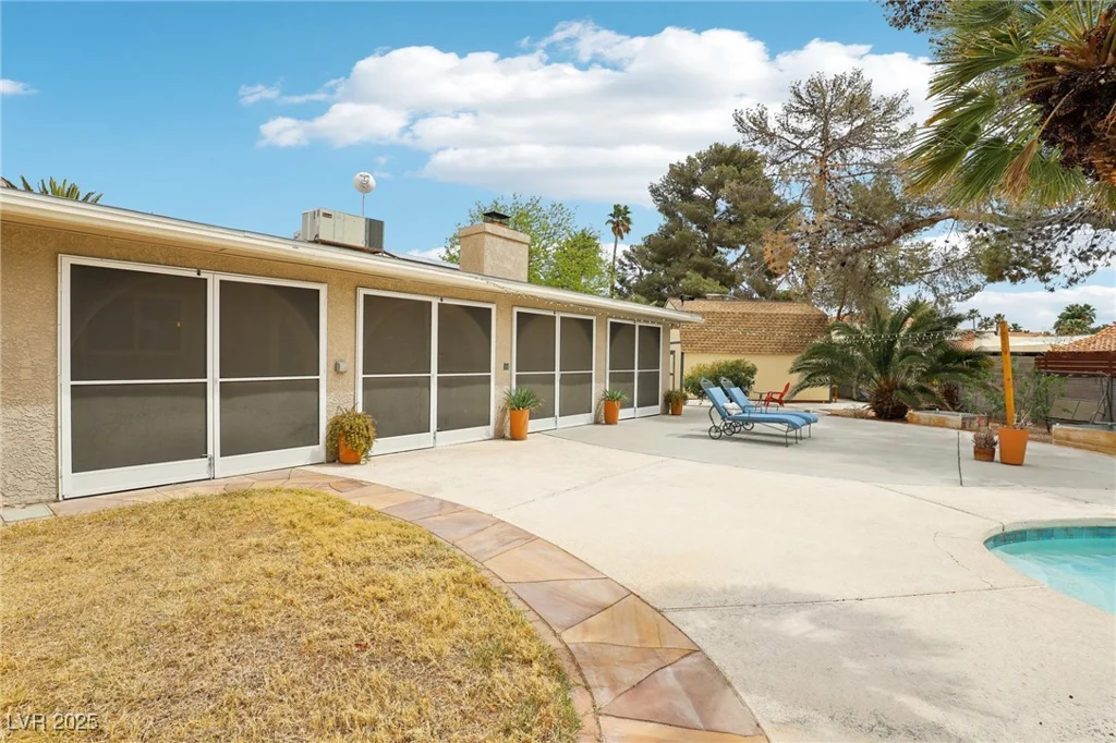 3155 Duneville, Las Vegas, NV 89146
