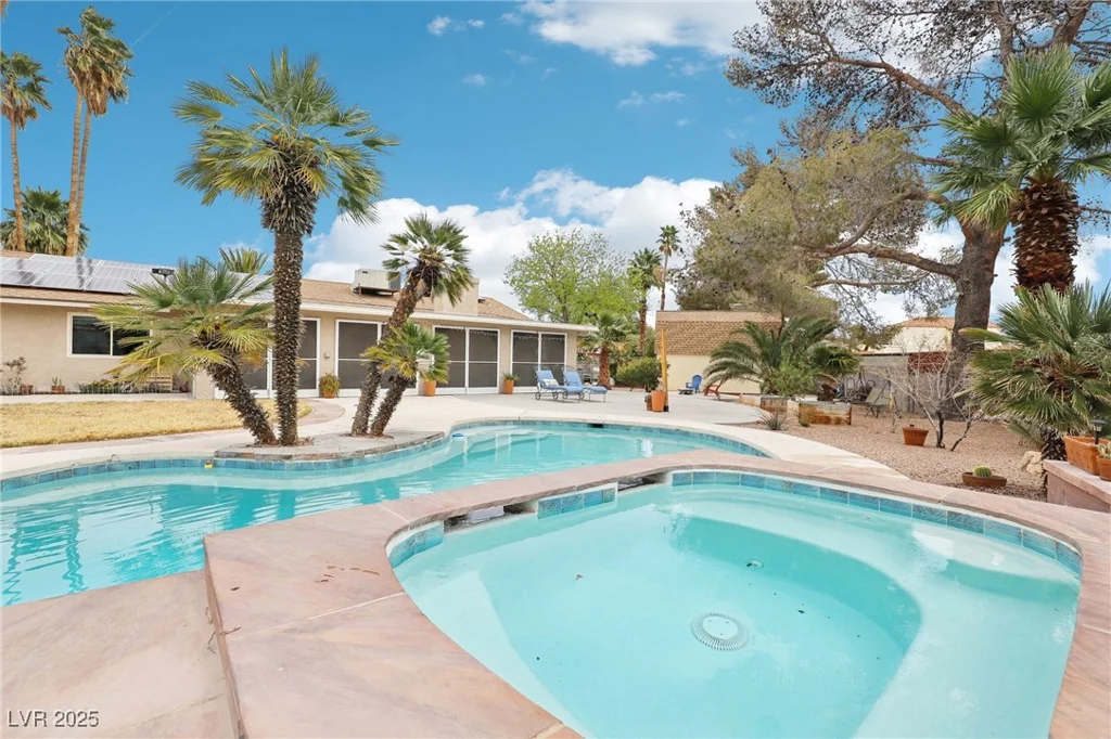 3155 Duneville, Las Vegas, NV 89146