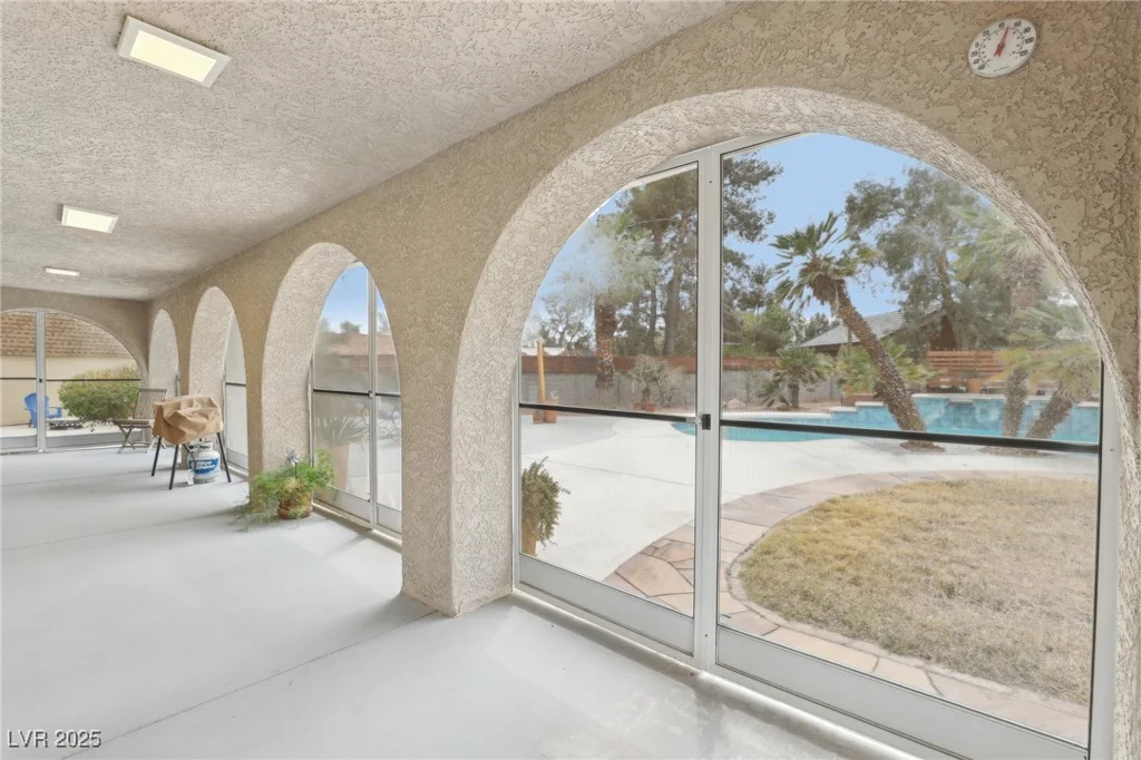 3155 Duneville, Las Vegas, NV 89146