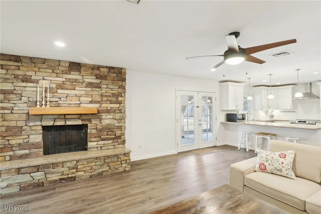 3155 Duneville, Las Vegas, NV 89146