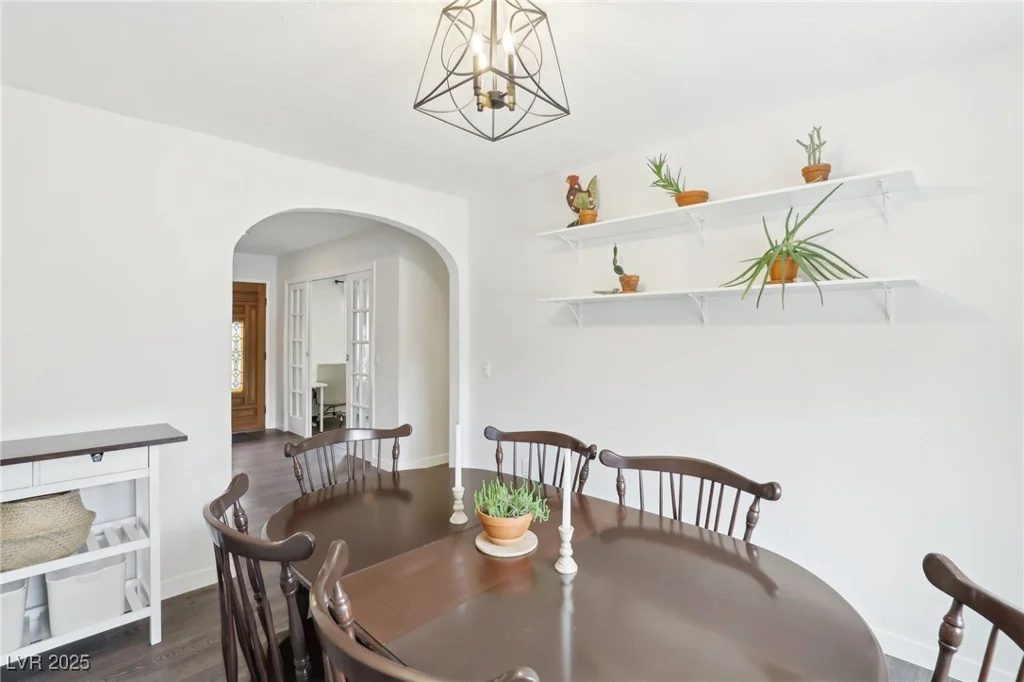 3155 Duneville, Las Vegas, NV 89146