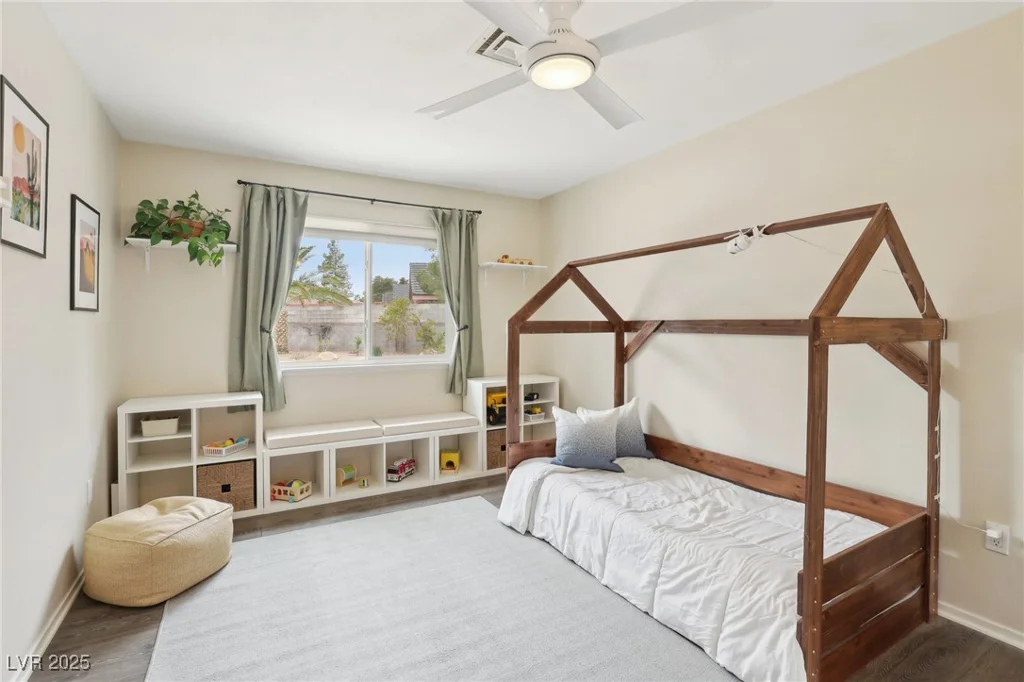 3155 Duneville, Las Vegas, NV 89146