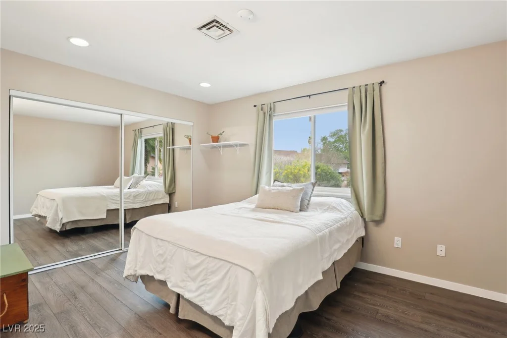 3155 Duneville, Las Vegas, NV 89146