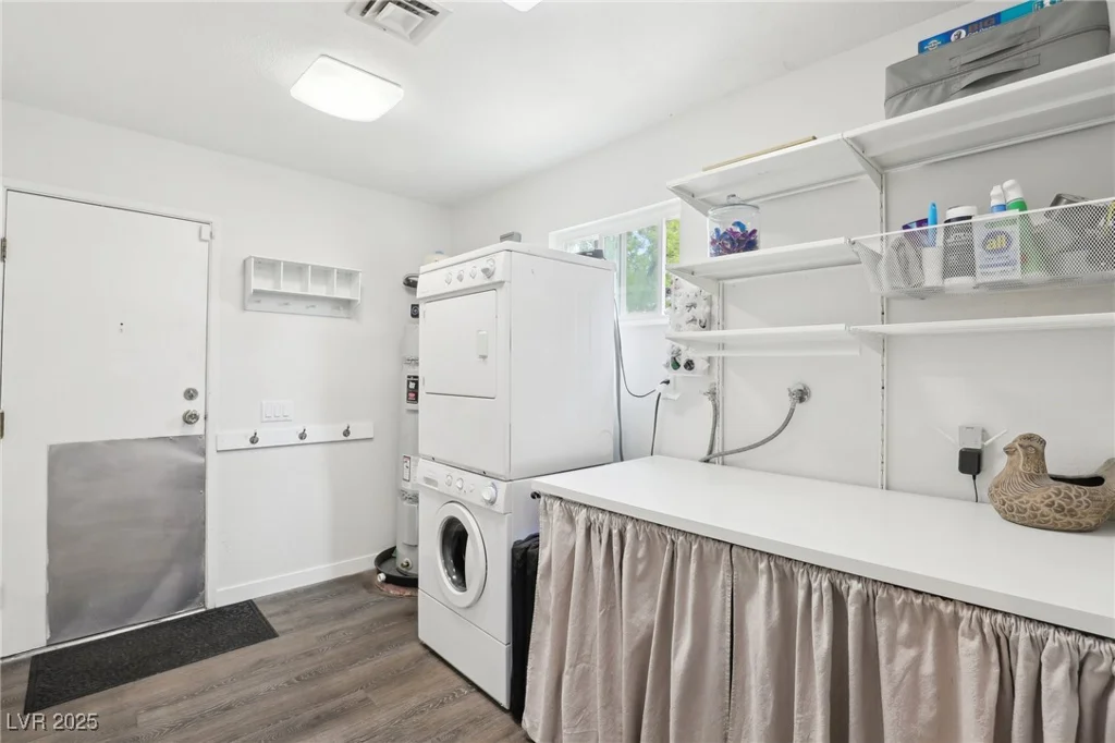 3155 Duneville, Las Vegas, NV 89146