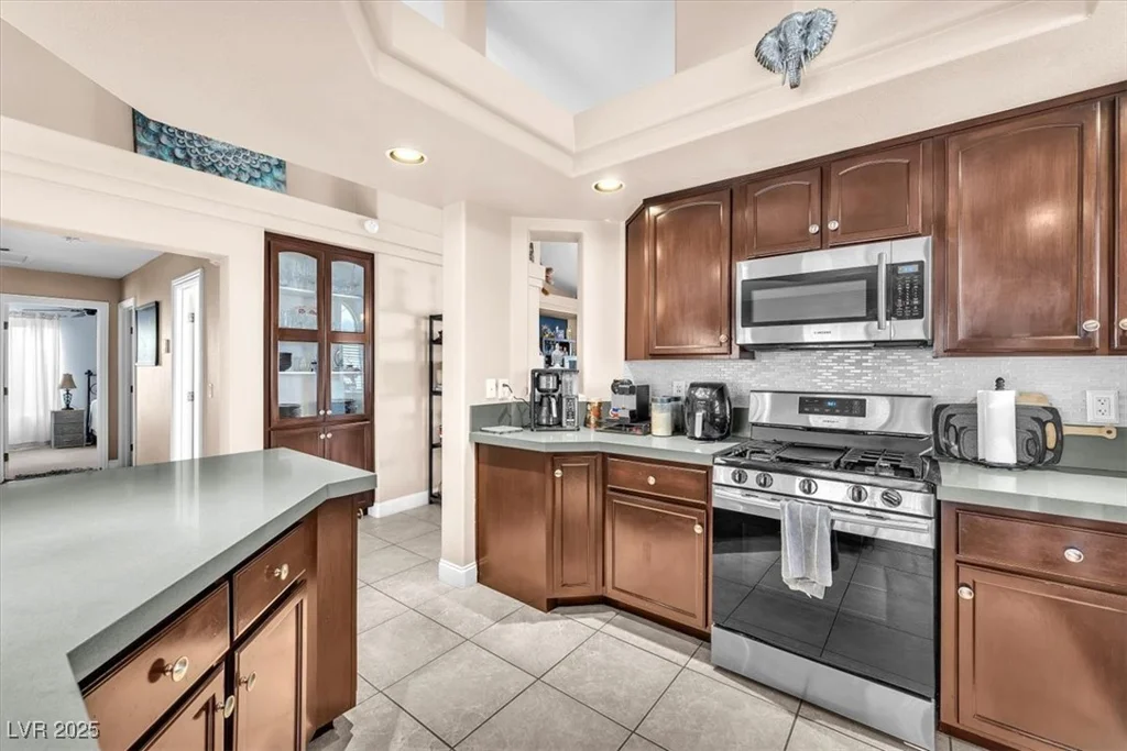10113 Walhalla Plateau, Las Vegas, NV 89148