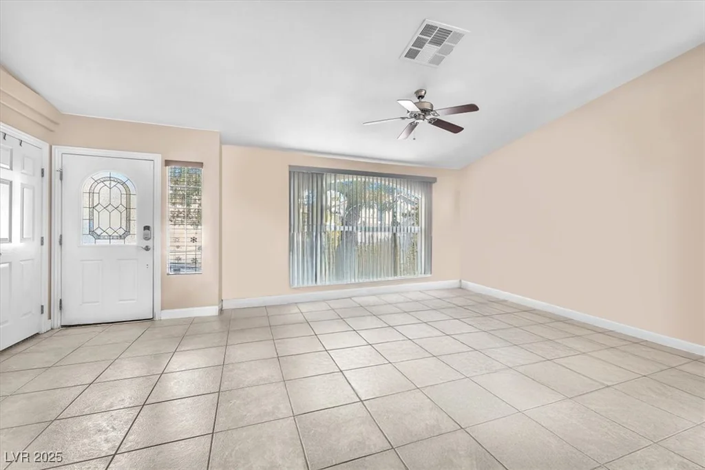 10113 Walhalla Plateau, Las Vegas, NV 89148