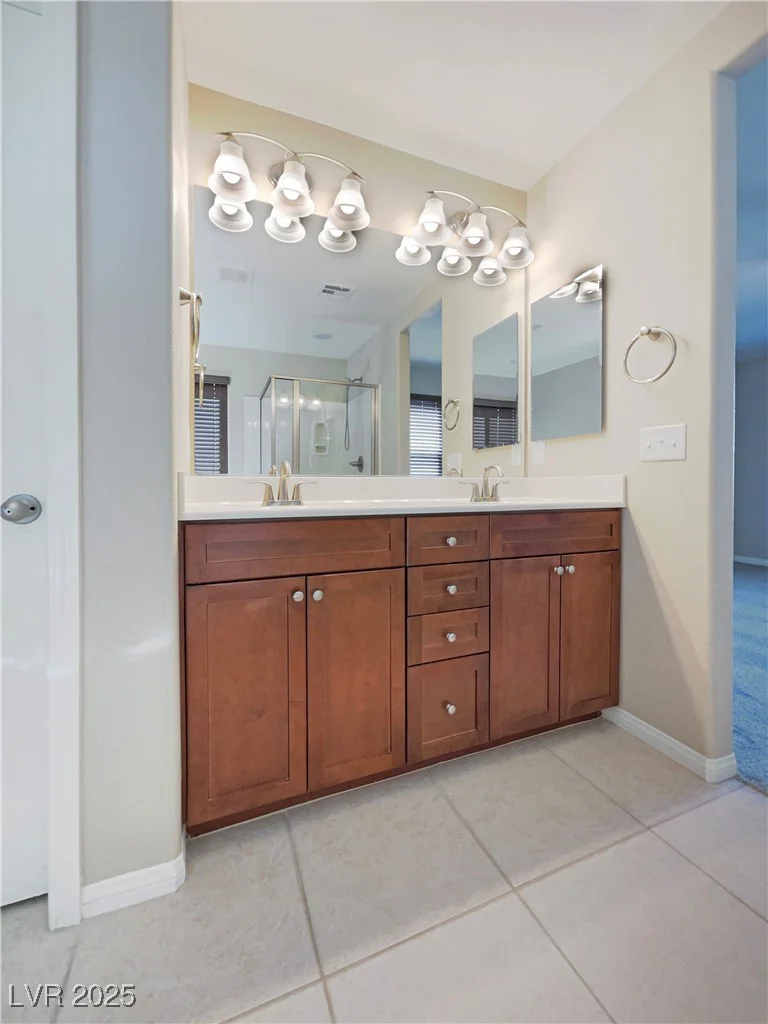 10331 Northern Hills, Las Vegas, NV 89166