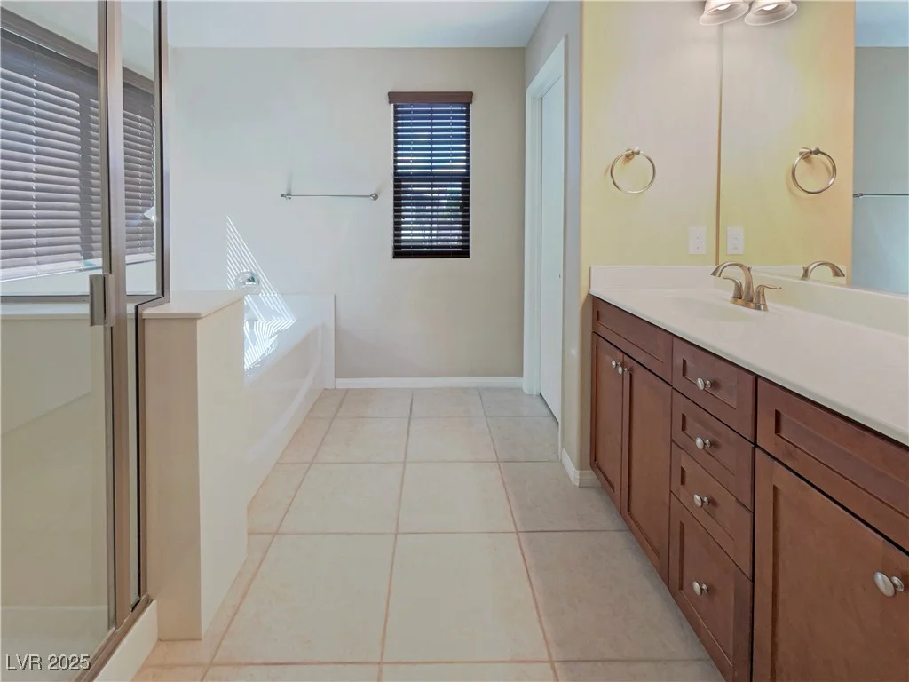 10331 Northern Hills, Las Vegas, NV 89166