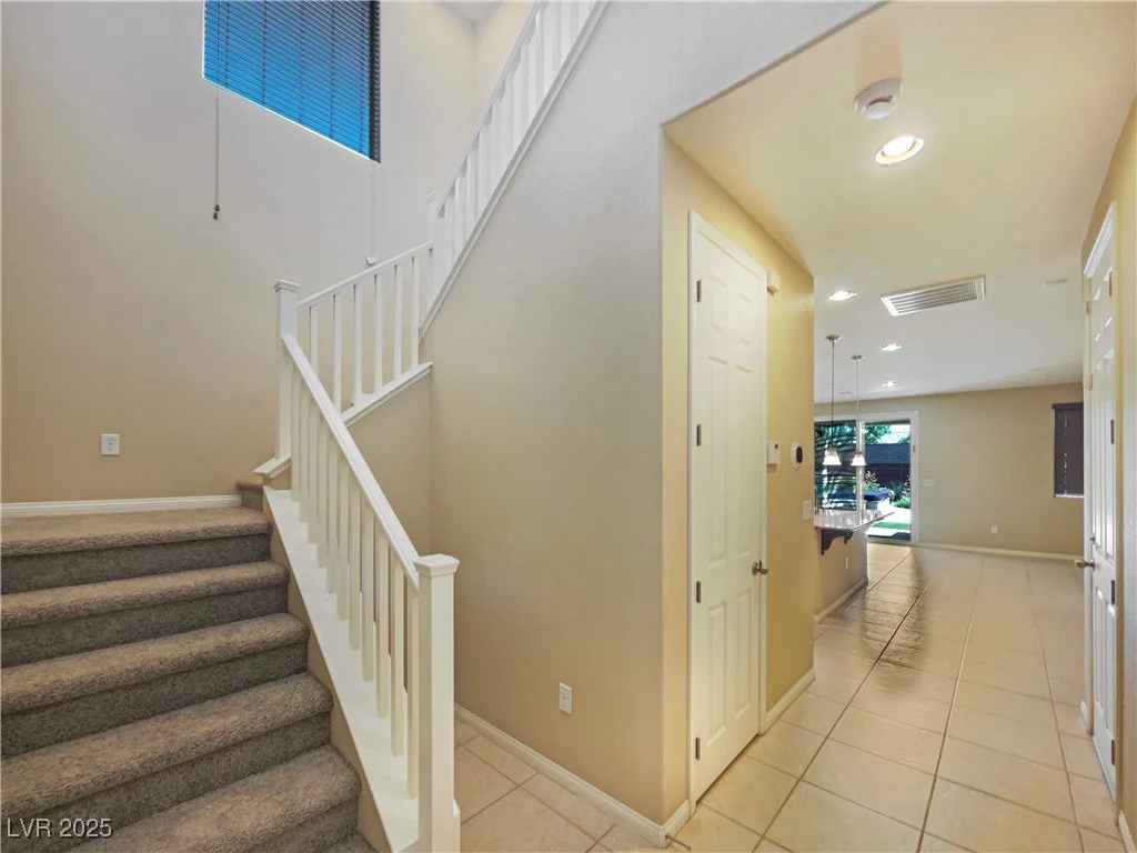 10331 Northern Hills, Las Vegas, NV 89166