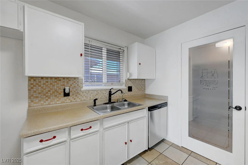 6205 Parsifal, Las Vegas, NV 89107