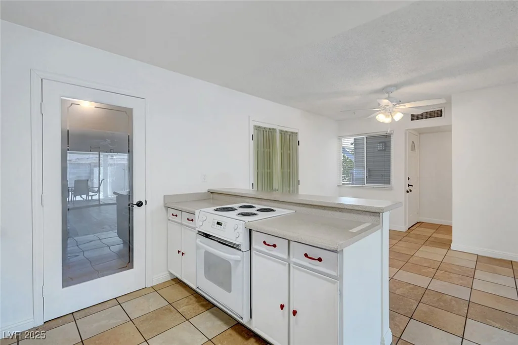 6205 Parsifal, Las Vegas, NV 89107