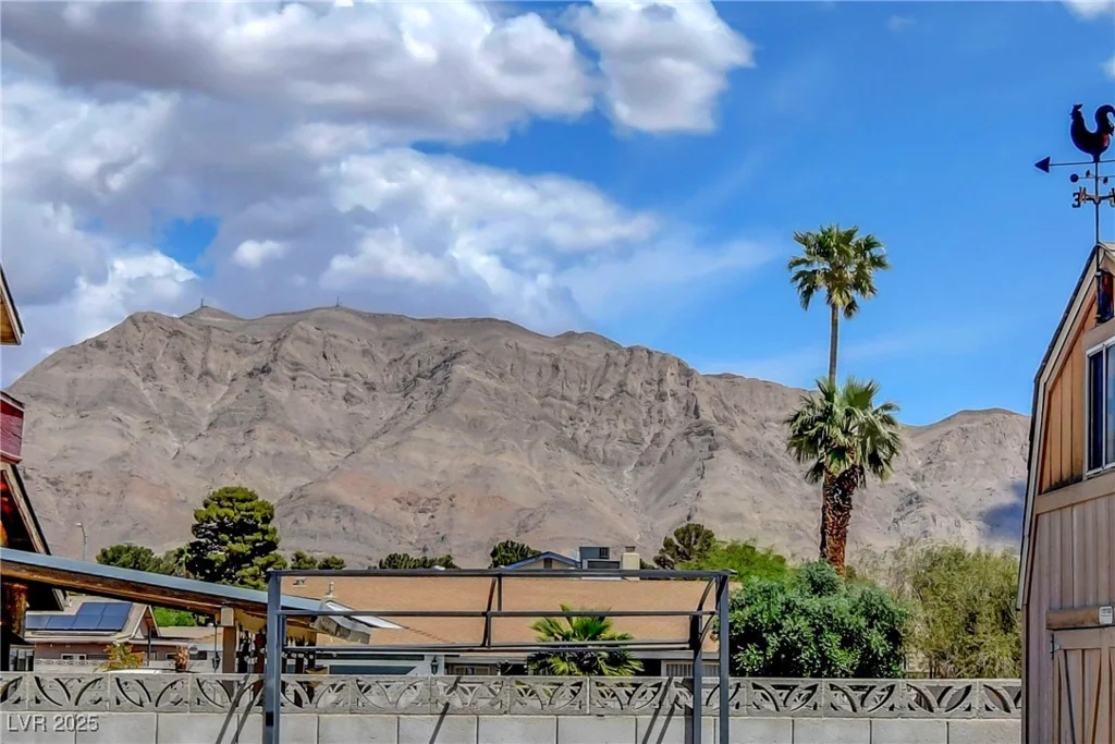 5731 Fonchester, Las Vegas, NV 89110