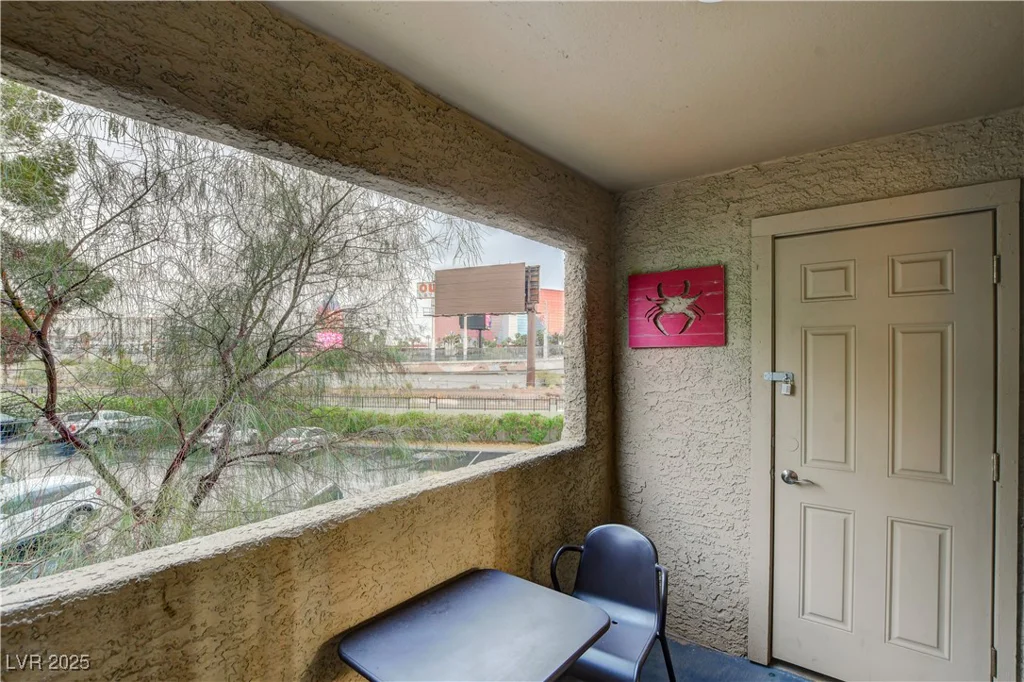 4200 Valley View, Las Vegas, NV 89103