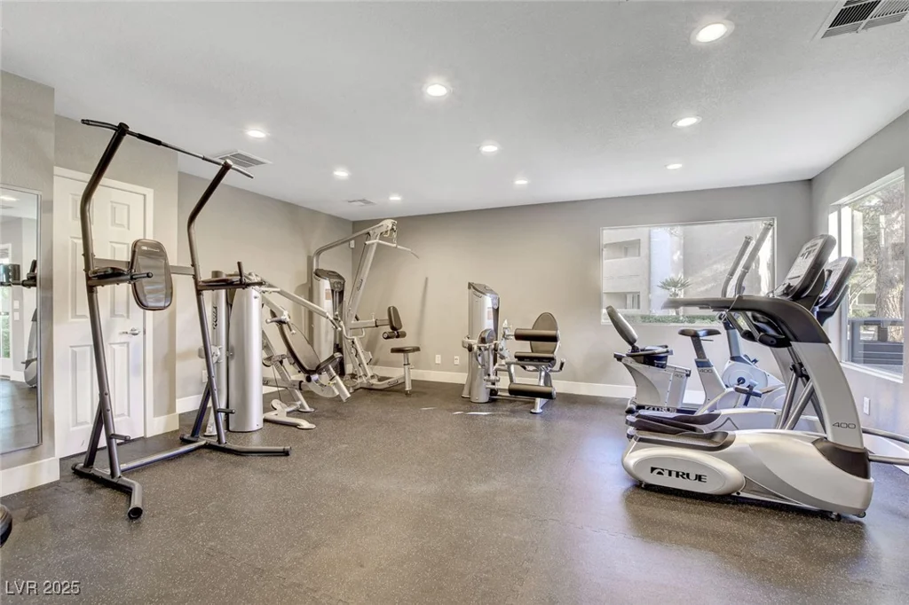 4200 Valley View, Las Vegas, NV 89103