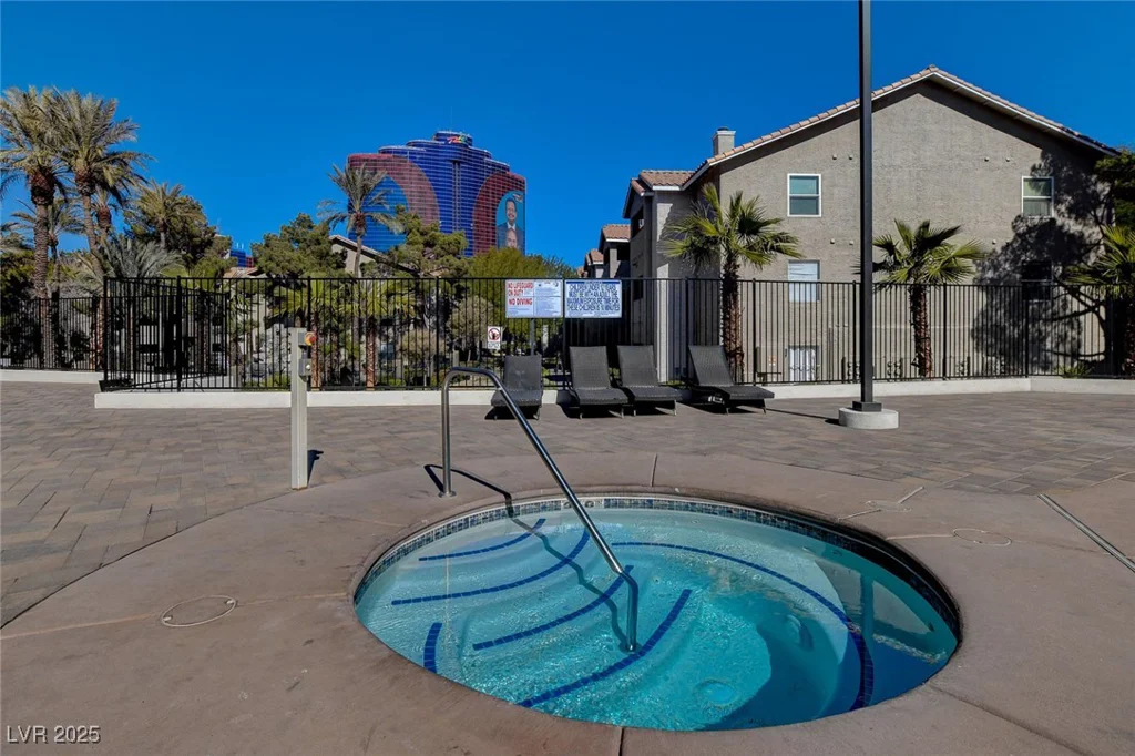 4200 Valley View, Las Vegas, NV 89103