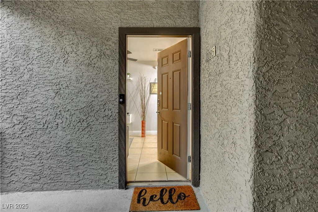 4200 Valley View, Las Vegas, NV 89103