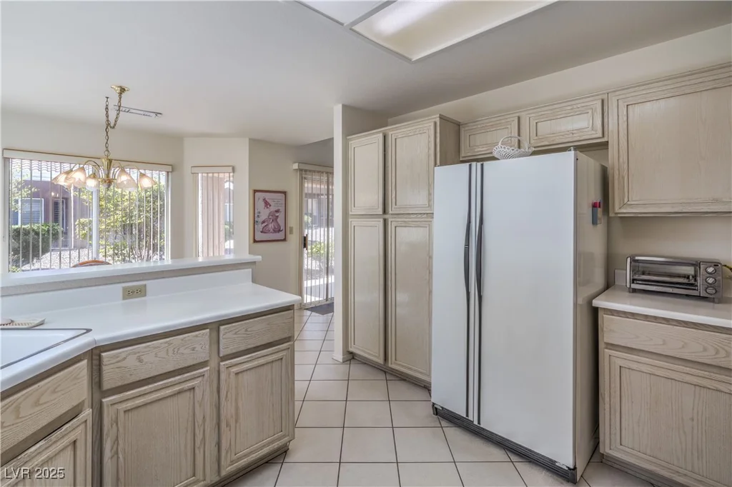 9409 JANUARY, Las Vegas, NV 89134