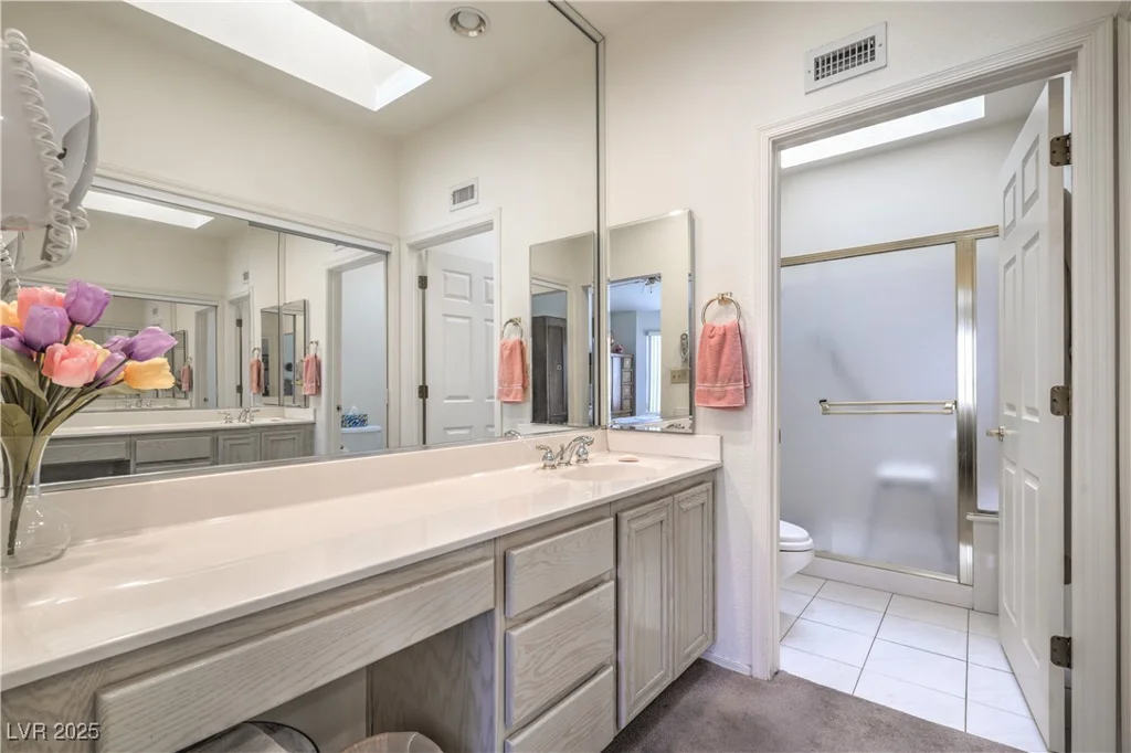 9409 JANUARY, Las Vegas, NV 89134