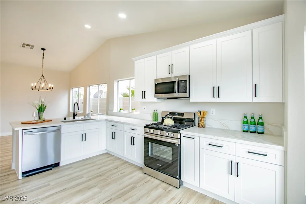 6124 Desert Haven, Las Vegas, NV 89130