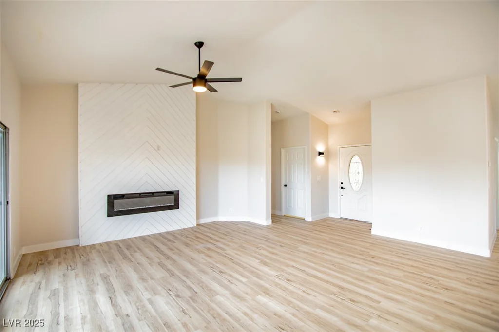 6124 Desert Haven, Las Vegas, NV 89130