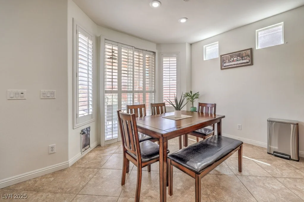 10294 Running Falls, Las Vegas, NV 89178