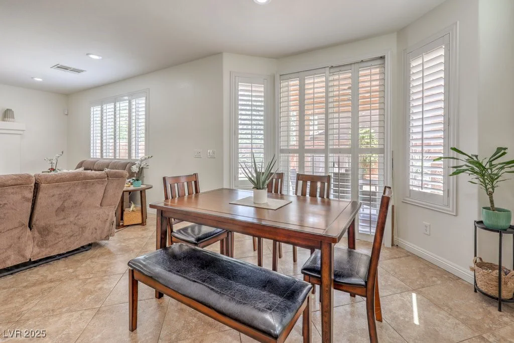 10294 Running Falls, Las Vegas, NV 89178