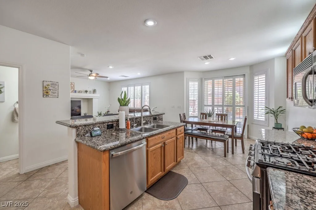 10294 Running Falls, Las Vegas, NV 89178