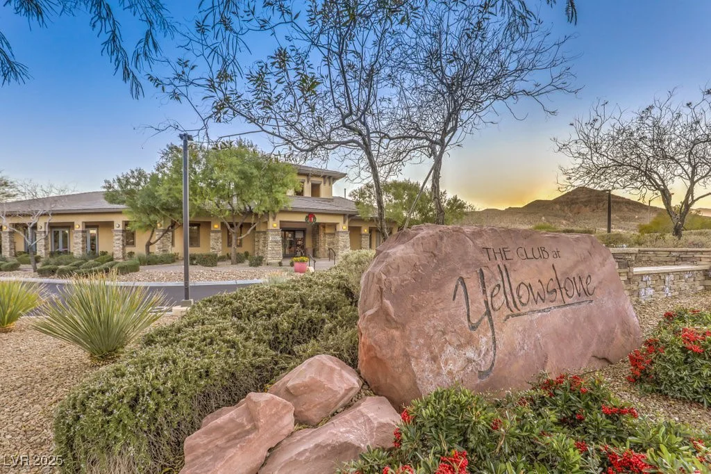 10294 Running Falls, Las Vegas, NV 89178