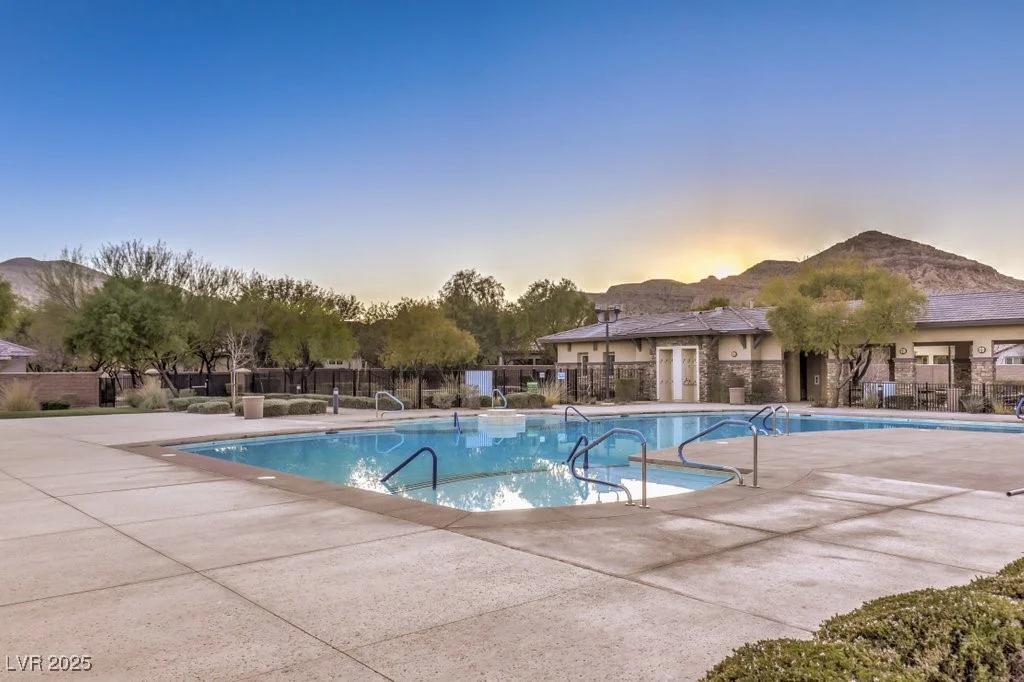 10294 Running Falls, Las Vegas, NV 89178