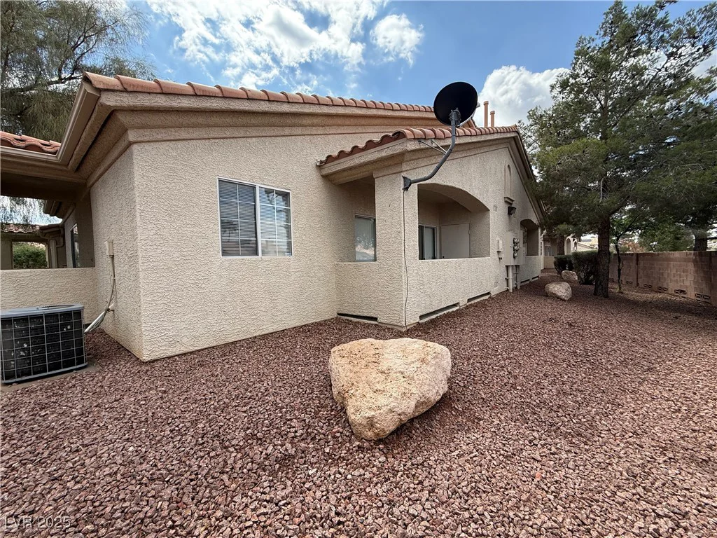1881 Alexander, North Las Vegas, NV 89032