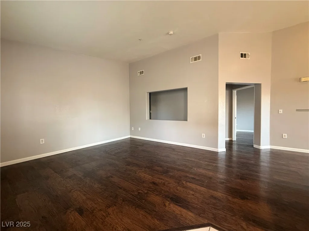 1881 Alexander, North Las Vegas, NV 89032
