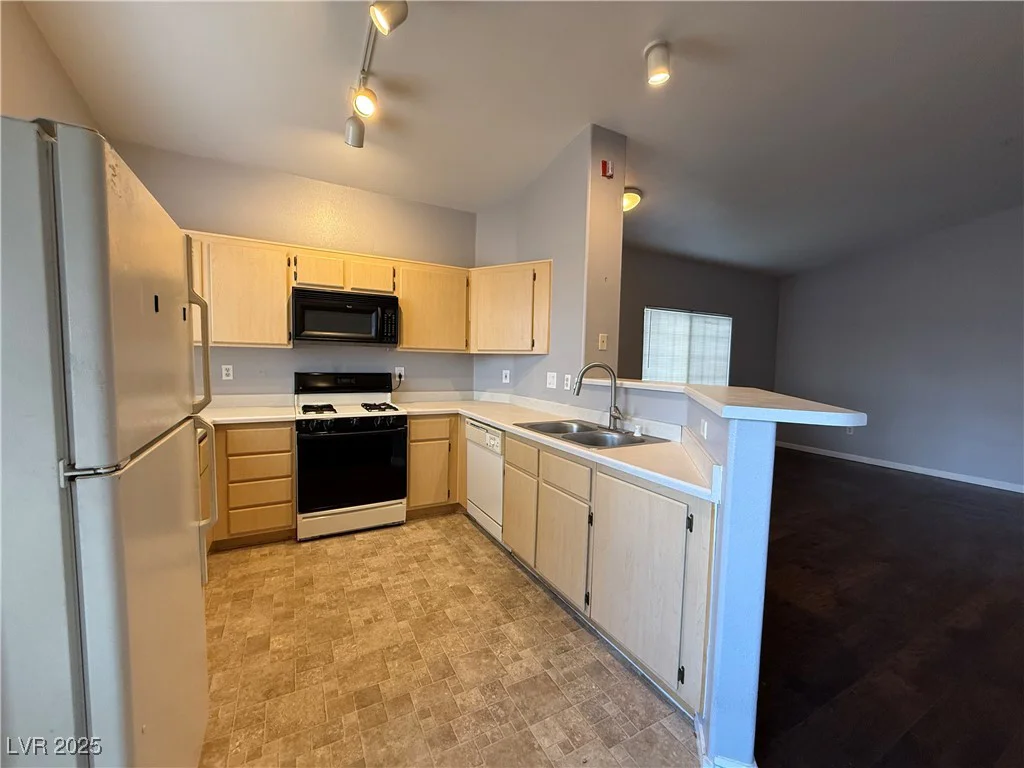 1881 Alexander, North Las Vegas, NV 89032