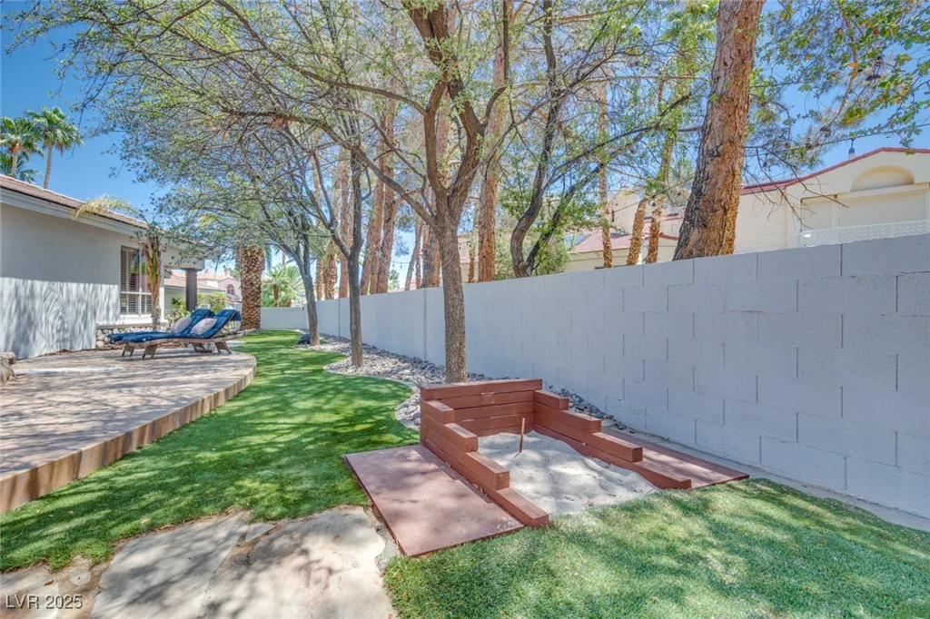 217 Windsong, Henderson, NV 89074