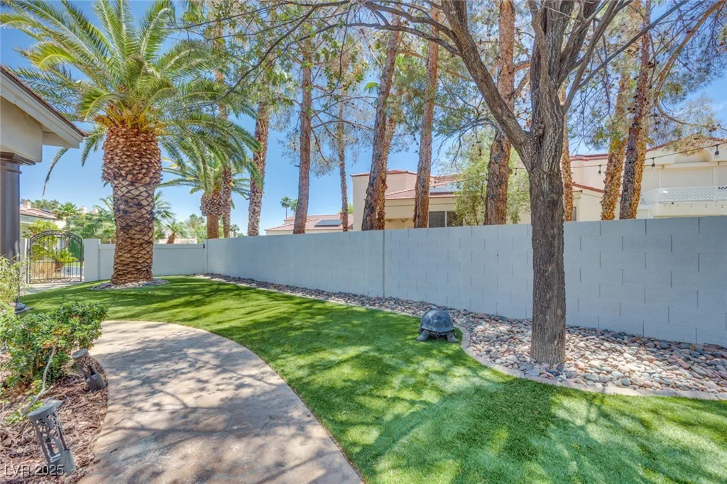 217 Windsong, Henderson, NV 89074