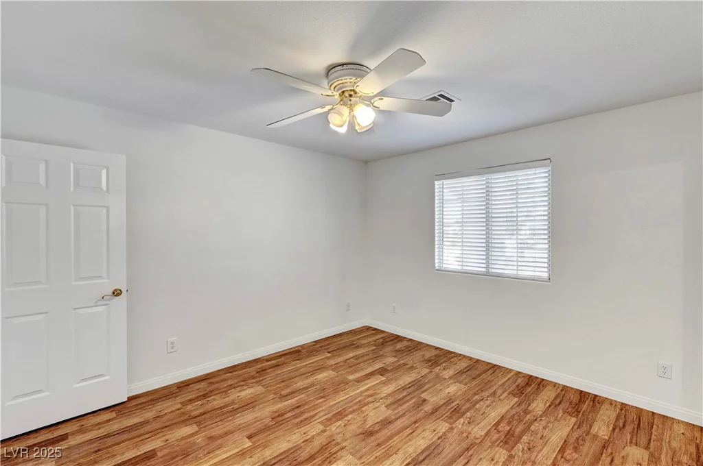 2398 Lamont, Las Vegas, NV 89104