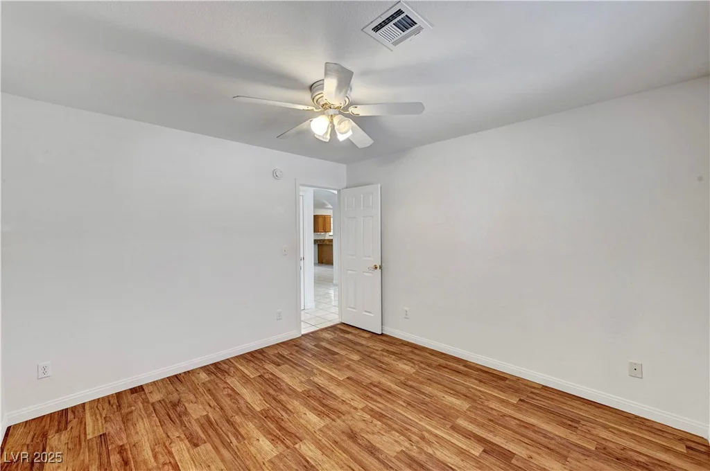 2398 Lamont, Las Vegas, NV 89104